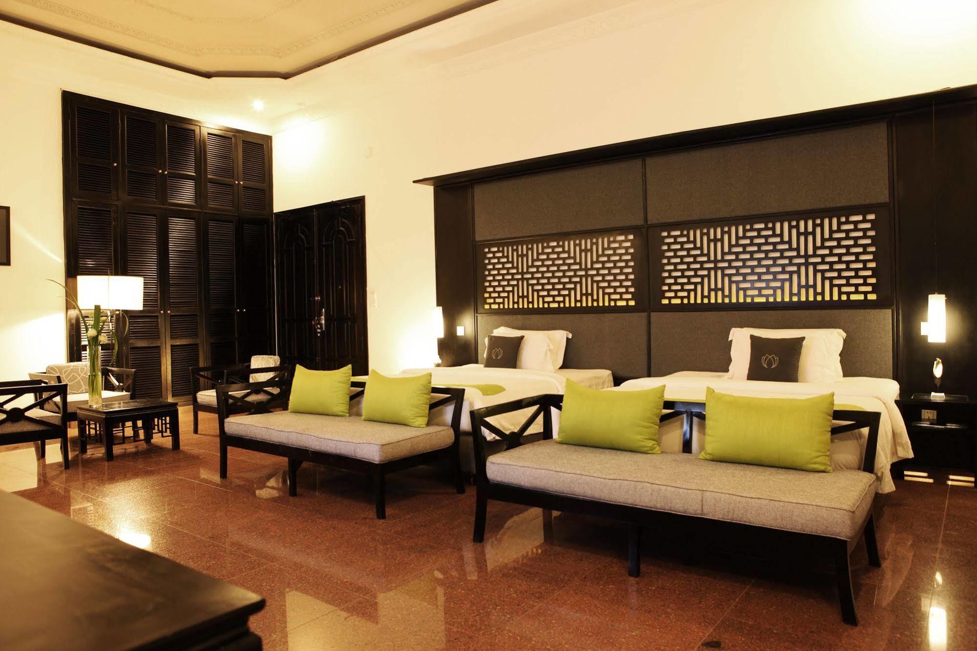 White Mansion 白色公馆 Hotel Phnom Pen Exterior foto