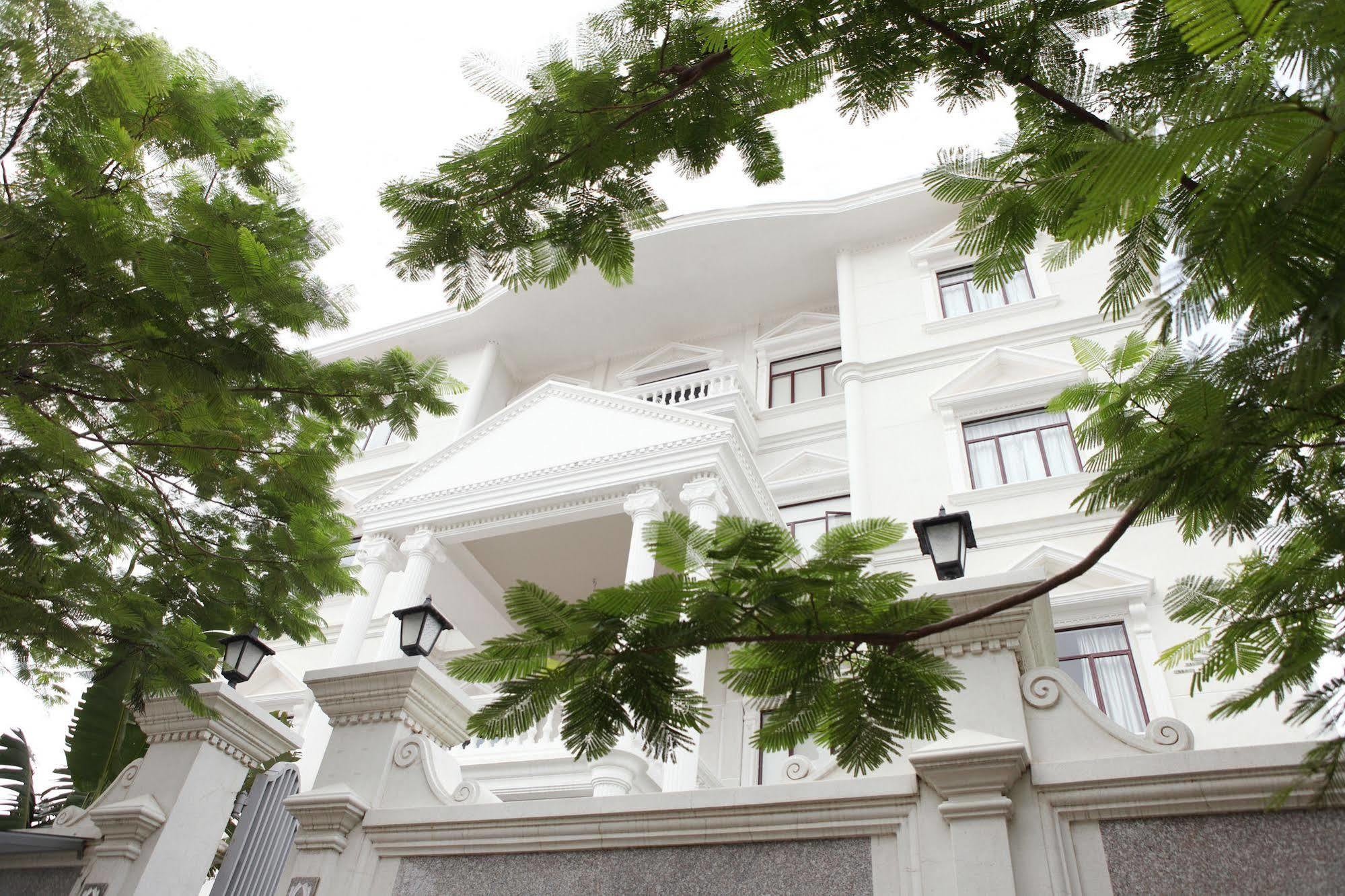 White Mansion 白色公馆 Hotel Phnom Pen Exterior foto